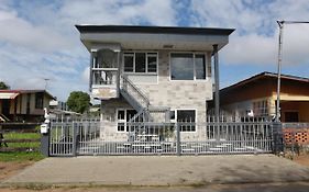 Donfarsha Apartments