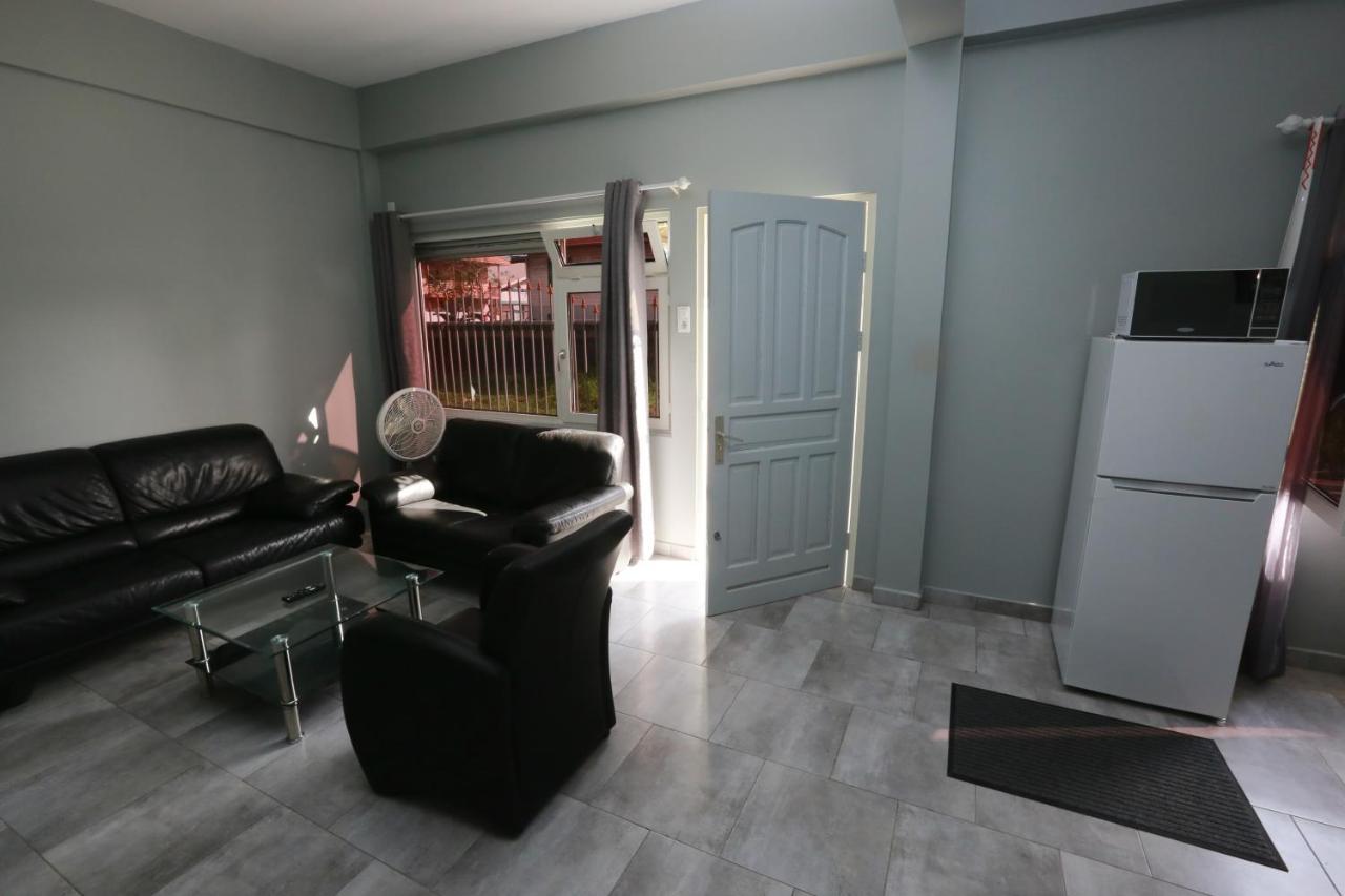 Donfarsha Apartments Paramaribo Buitenkant foto