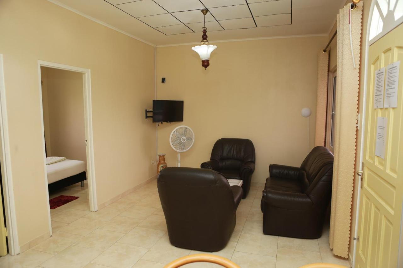 Donfarsha Apartments Paramaribo Buitenkant foto