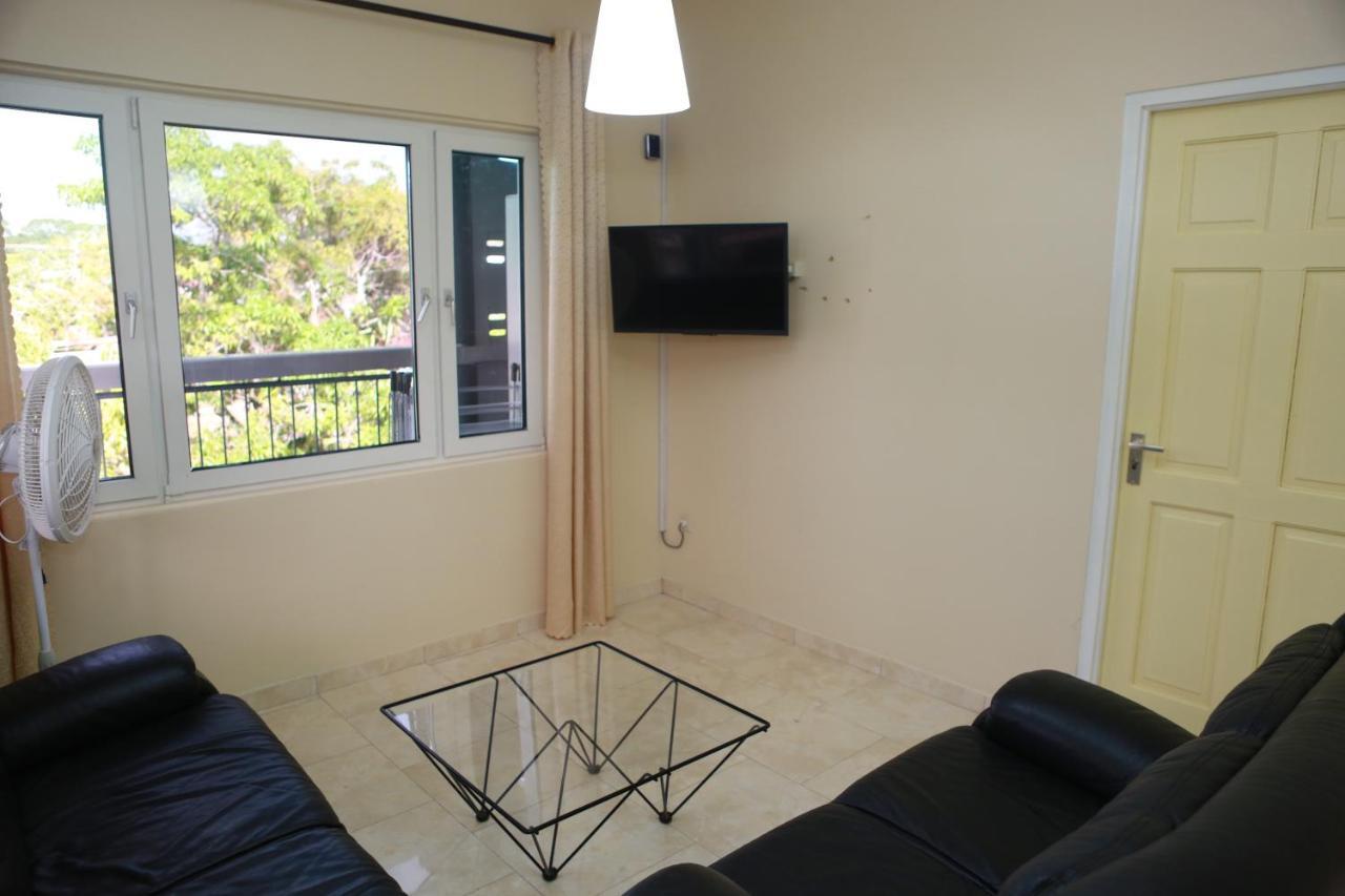 Donfarsha Apartments Paramaribo Buitenkant foto